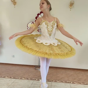 Stage costume F 0102 - image 31
