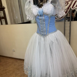 Costumul tarancei P 0913 - image 35