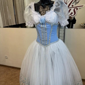 Costumul tarancei P 0913 - image 34