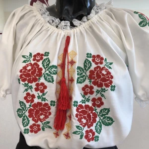 National moldavian blouse J 0392(4076) - image 2