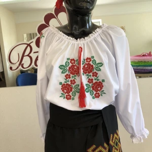 National moldavian blouse J 0396(4080) - image 16