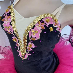 Costum de balet in stil spaniol Păpușa Spărgător De Nuci P 0306C - image 9