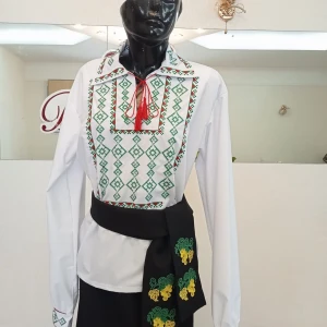 National moldavian shirt J 0398 - image 5