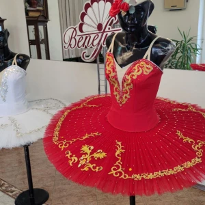 Costum pentru scena F 0001 - image 159