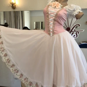 Stage ballet costume P 1409 - image 67