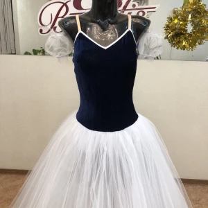 Snow White F 0201 - image 23