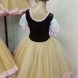 Stage costume F 0056 - image 36