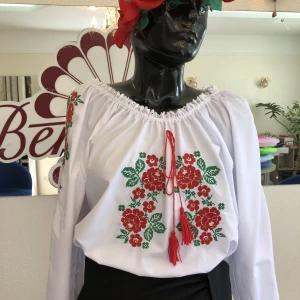National moldavian blouse J 0396 - image 10