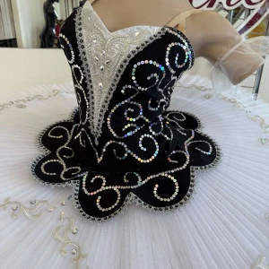 Stage costume F 0073 - image 36