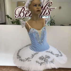 Blue Bird(Princess Florine) F 0001A - image 96