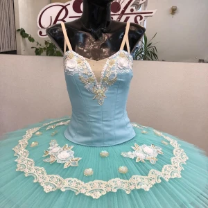 Stage ballet costume P 0475 - image 12