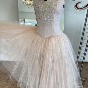 Stage costume F 0078D - image 6