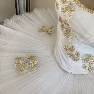 Stage ballet costume for various roles P 0474 - image 2