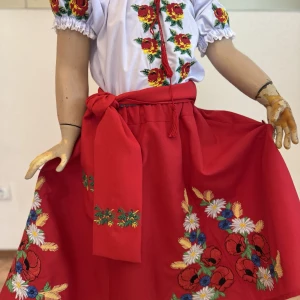 Moldavian national Skirt J 0123 - image 3