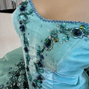 Stage costume F 0525 - image 17