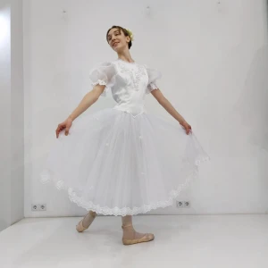 Elise R 0416 - image 11