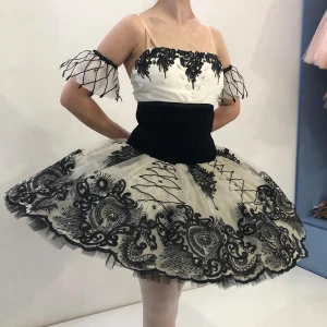 Costum de balet P 1312A - image 5