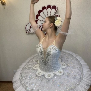 Costum pentru scena F 0102 - image 16