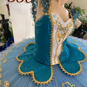 Stage costume F 0045 - image 2