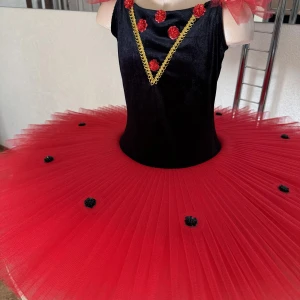 Costum de balet în stil spaniol P 1311 - image 16