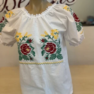 National moldavian blouse J 0365(4933) - image 3