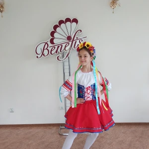 Ukrainian national costume women J 0339 - image 12