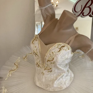 Costum de balet Marie, Clara Spărgătoarea de nuci Pas de deux Frumoasa Adormită Zâna Coppelia P 2003(3043) - image 4