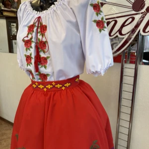 Moldavian national skirt J 0363 - image 3