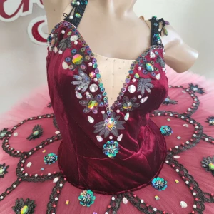 Stage costume F 0363 - image 17