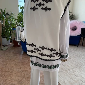 Trousers J 0340 - image 19