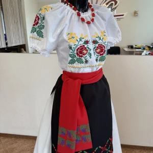 National moldavian blouse J 0365 - image 14