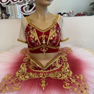 Costum de scenă P 1532 - image 36