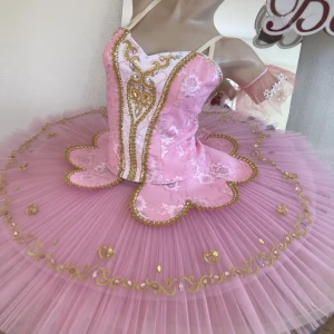 Stage costume F 0045 - image 54