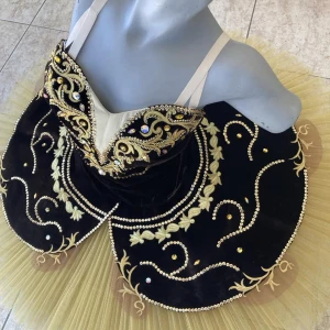 Stage costume F 0067A - image 27