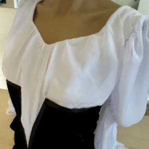 Costum de balet P 0522A - image 10