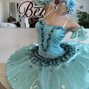 Stage costume F 0525 - image 5