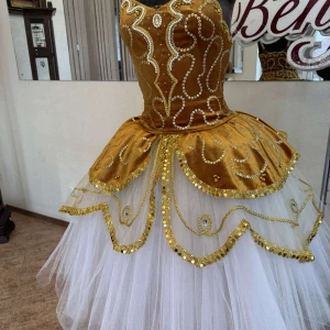 Stage costume F 0084 - image 17