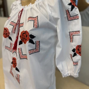 National moldavian blouse J 0376 - image 16