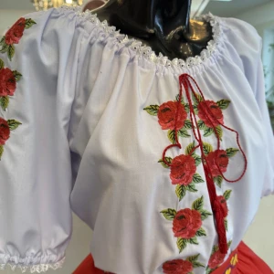 National moldavian blouse J 0346 - image 8