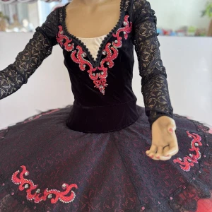 Stage costume F 0241 - image 11